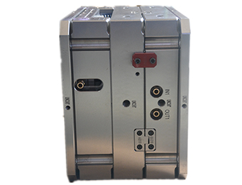 僅試模一次成功走模,銘洋宇通模具廠送客戶最好的五一禮物。