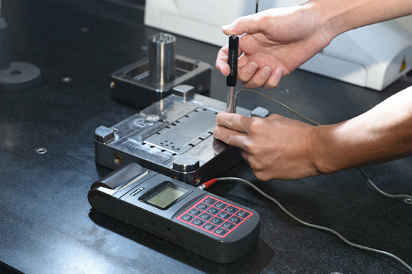 深圳塑膠模具公司 深圳塑膠模具公司