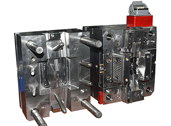 塑膠模具注塑廠對(duì)客戶(hù)一視同仁