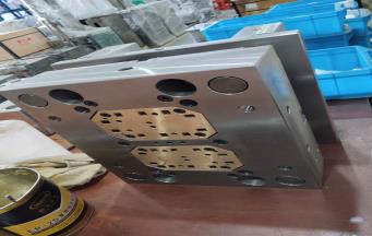 塑膠模具壽命揭秘：如何延長其使用壽命？