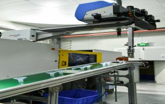 注塑成型,為什么包膠ABS的TPE容易斷澆口和起皮？