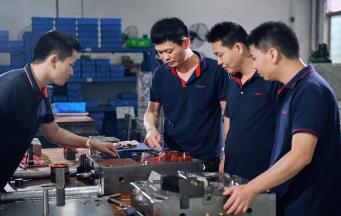 塑膠模具供應(yīng)商怎么選？